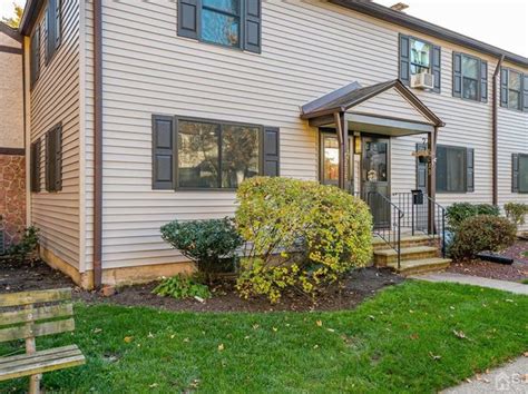 It contains 4 bedrooms and 2 bathrooms. . Zillow metuchen